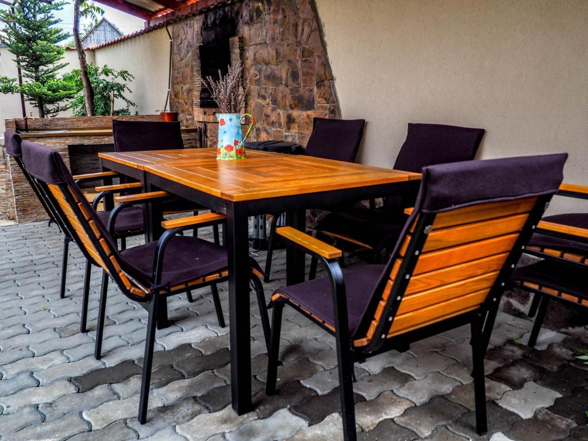 Tornacos Vendeghaz Hotel Vlahita Ngoại thất bức ảnh